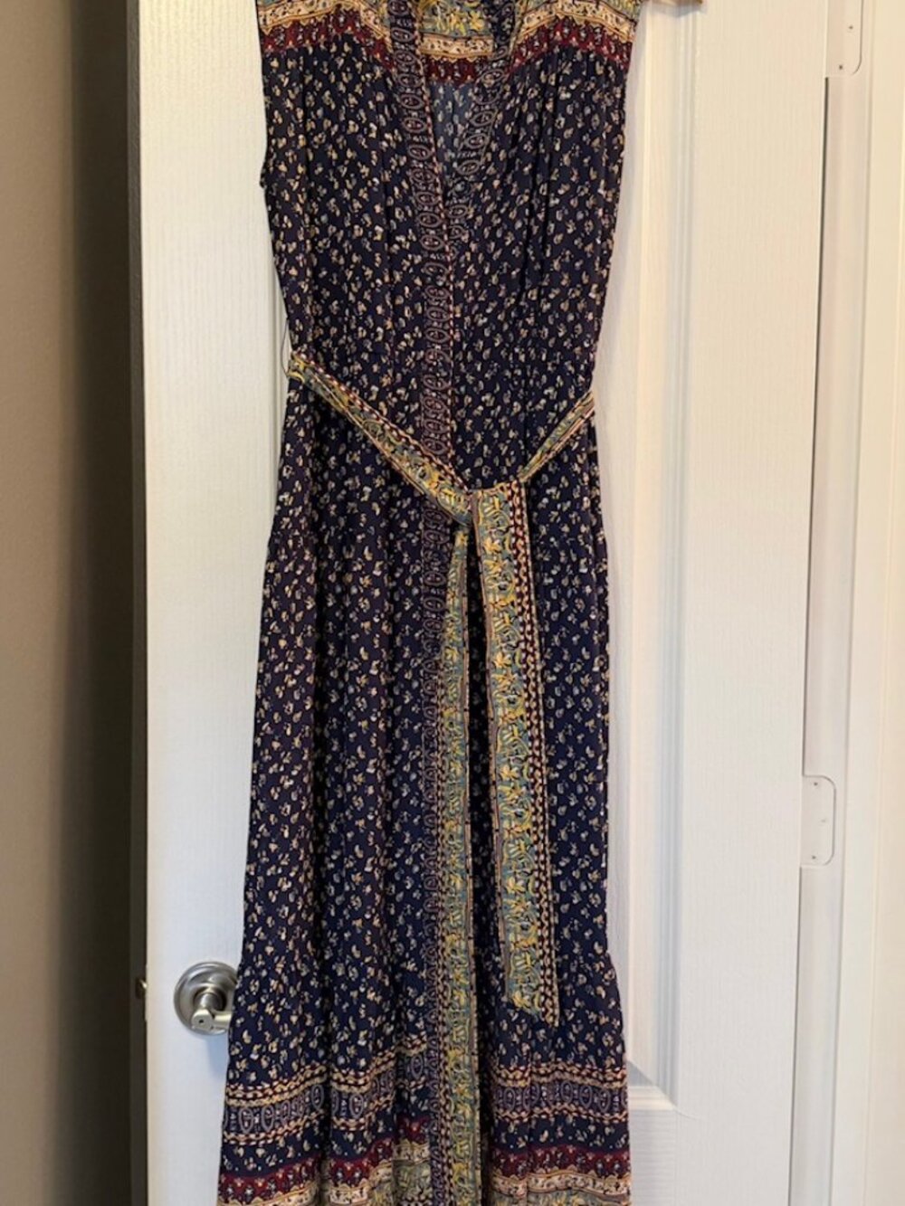 SEA New York, 100% silk maxi dress - size 4